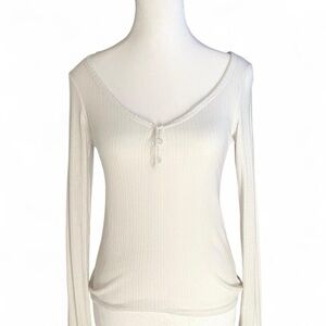 Elegant White Long Sleeve Women's Top
